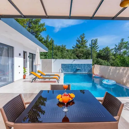Villa Eyfel Luxury With Private Pool