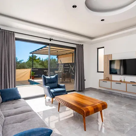 Vilă Eyfel Luxury With Private Pool