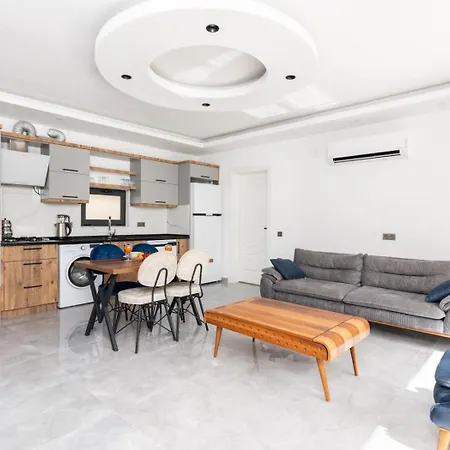 Eyfel Luxury With Private Pool Villa